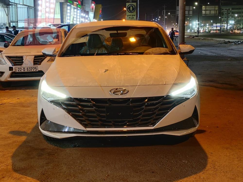هیوندای ئەلەنترا
